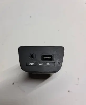 Hyundai i30 AUX in-socket connector 96120A5000