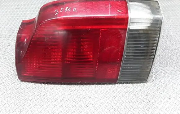 Volvo V70 Rear/tail lights 9154498ECE