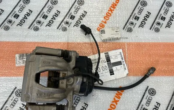 Audi A5 Rear brake caliper 8W0615404 8W0615406BD