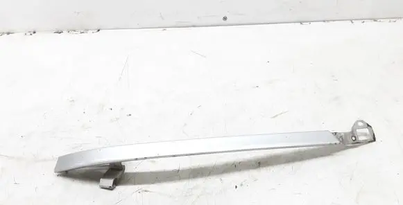 Toyota Avensis T220 Under headlight/headlamp trim 