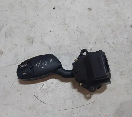 BMW 5 E60 E61 Indicator stalk 6924103