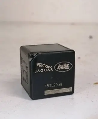 Land Rover Evoque I Other relay DH2214B192CA YE4A11F21Z33
