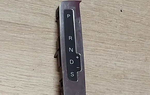 Audi A6 S6 C6 4F Gear shift selector indicator 4F1713463B