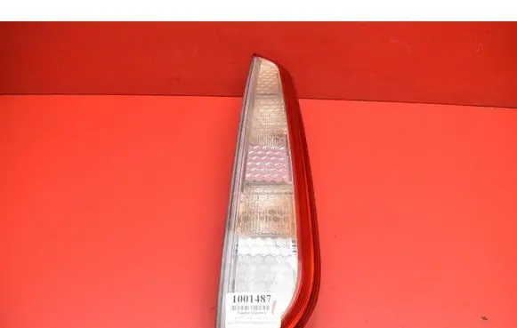 Rear/tail lights