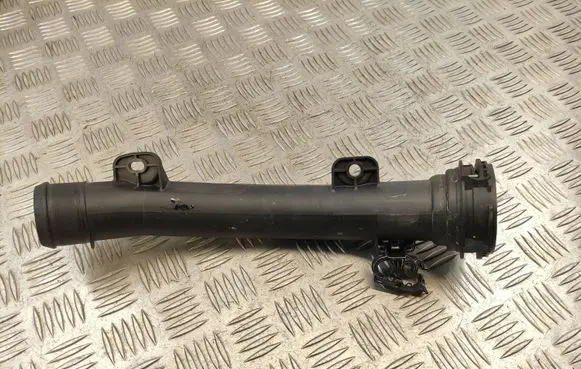 Citroen C4 III e-C4 Turbo air intake inlet pipe/hose 98174166800