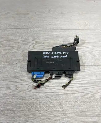 BMW 5 F10 F11 Comfort/convenience module 9267456 10681810