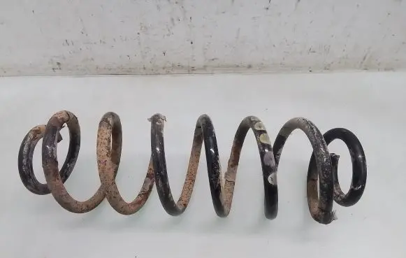 Volkswagen PASSAT B5 Front coil spring