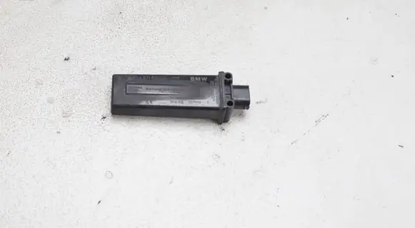 BMW X4 F26 Tire pressure control unit 6871056