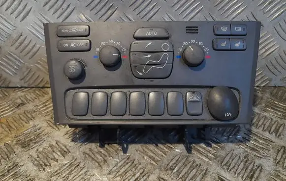 Volvo XC70 Climate control unit 9452328