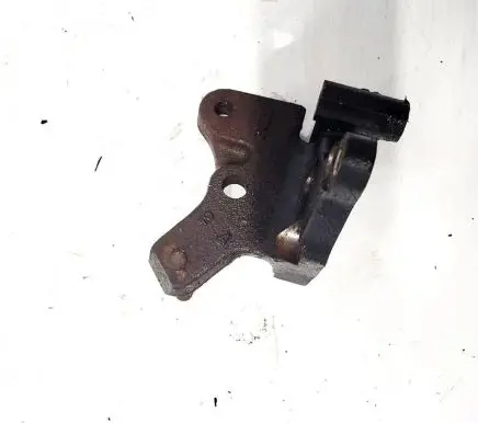 Honda Accord Engine mounting bracket