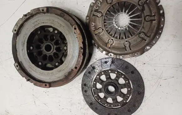 Audi A4 S4 B7 8E 8H Dual mass flywheel 0B1141031N