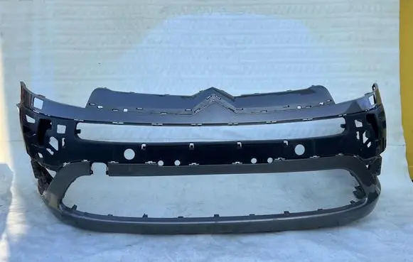 Citroen C4 Grand Picasso Front bumper 9654196177