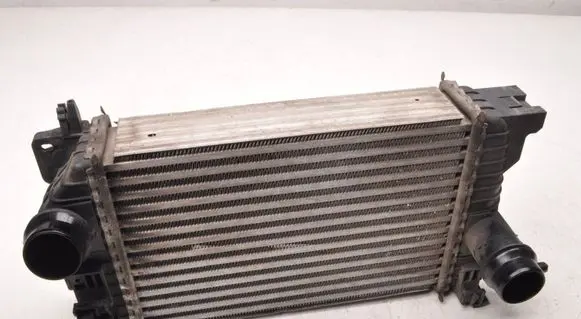Opel Meriva B Intercooler radiator 13283253