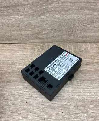 Mercedes-Benz E W211 Gateway control module A2115402945 410213005008 Used