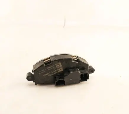 Land Rover Range Rover Evoque L538 Heater blower fan relay HS971001