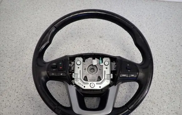 KIA Rio Steering wheel