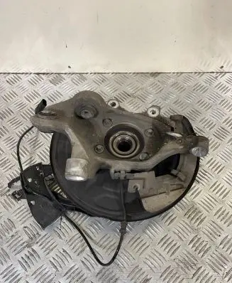 Mercedes-Benz GLC X253 C253 Rear wheel hub A2055467380