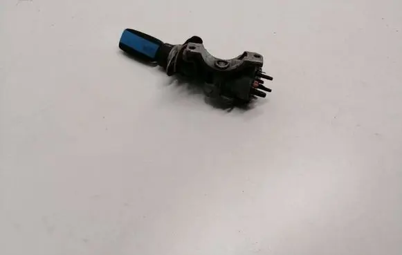Volkswagen Golf IV Ignition lock 4B09051C