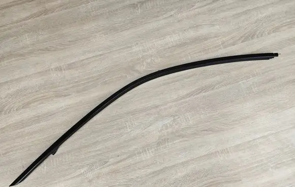 BMW 4 G22 G23 G24 G26 Roof trim bar molding cover 7482753