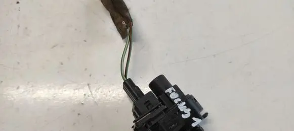 Ford Focus Brake pedal sensor switch 97AG14489GCA 972 93BB13480BC