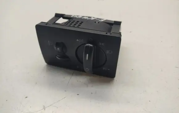 Light switch