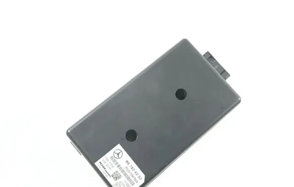Mercedes-Benz ML W164 Phone control unit/module B67824252