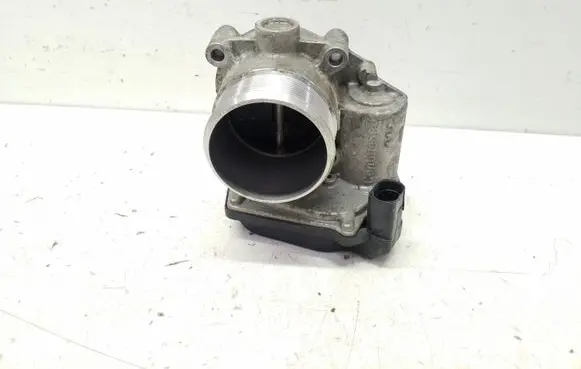 Volkswagen Tiguan Throttle valve 06F133062Q A2C84068600