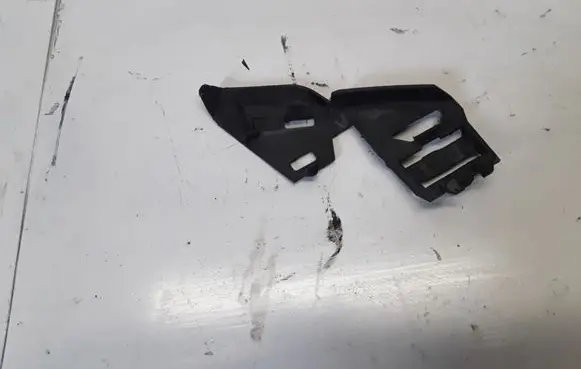Volvo C30 Headlight/headlamp mounting bracket 30678261 BP8BA