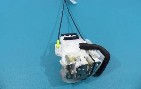 Subaru Forester SH Front door lock IMPRK810624