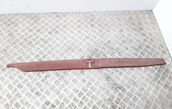 Trunk/boot sill cover protection