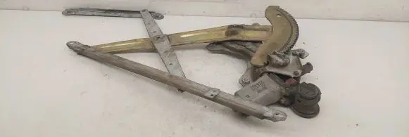 Toyota Avensis Verso Sliding door window regulator with motor 8572044050 0620401641