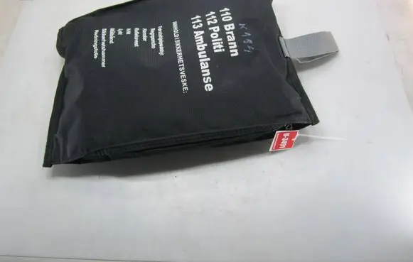 Volkswagen Golf VI First aid kit 