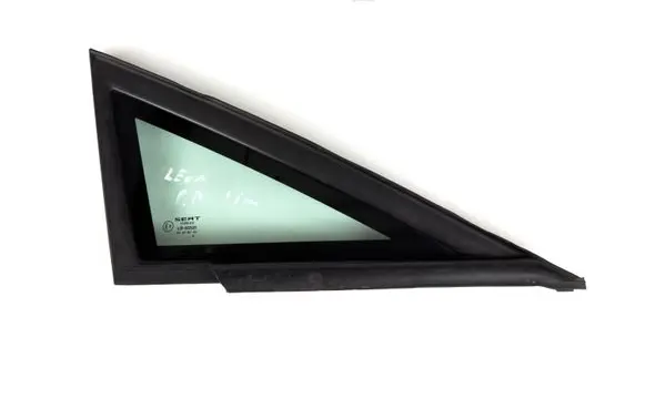 Seat Leon (1P) Front triangle window/glass 1P0845412 43R000469 DOT497M31AS2