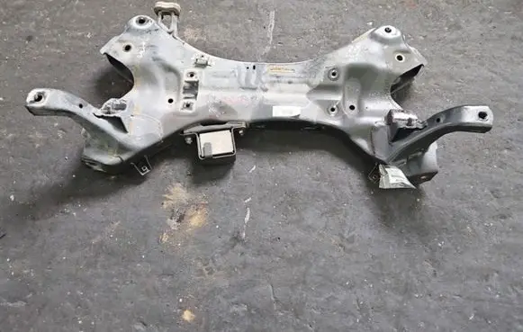 Hyundai ix35 Front axle beam 62401-2Y400B IMPRK1418194