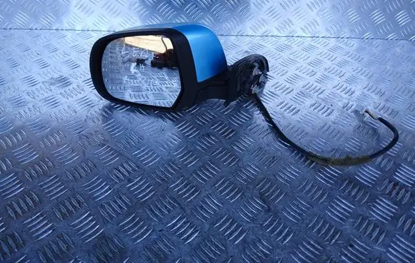Nissan Leaf I (ZE0) Front door electric wing mirror 