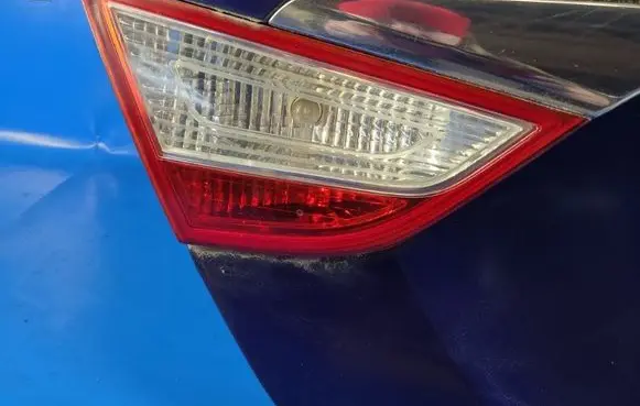 Hyundai Sonata Boot/trunk interior light 924133S020