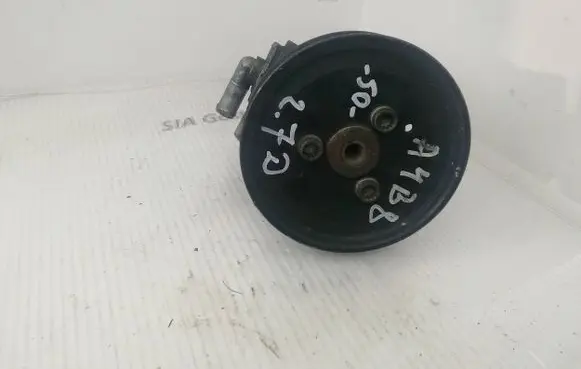 Audi A4 S4 B8 8K Power steering pump 8k0145154