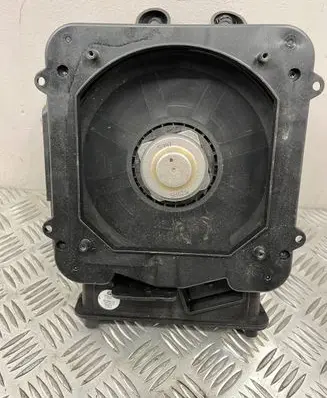 BMW 2 F46 Subwoofer speaker 9275996