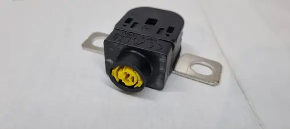 Renault Arkana Positive cable (battery) 285A82523R