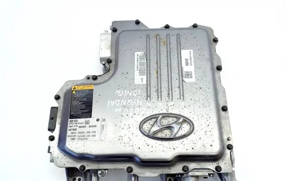 Hyundai Ioniq Voltage converter inverter 366000E255 366010E255