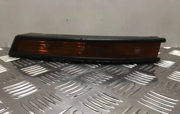 Volkswagen PASSAT B6 Front indicator light 3C0953041J