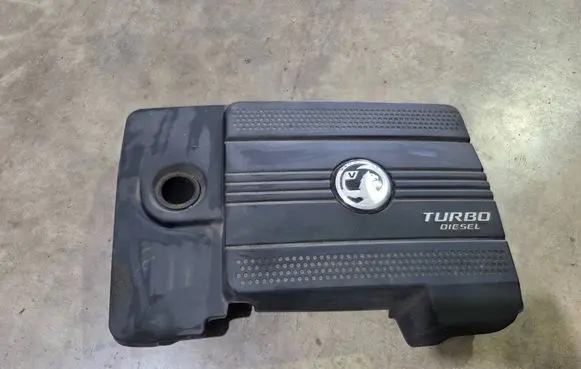 Opel Antara Engine cover (trim) 25184813