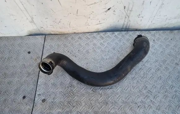 Mercedes-Benz C W204 Intercooler hose/pipe A2045282682