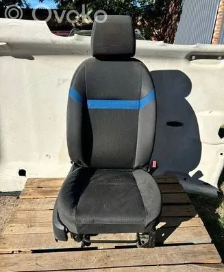 Ford Kuga I Front passenger seat 