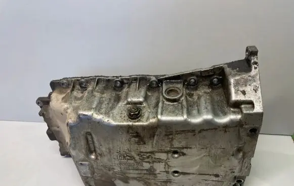 Opel Zafira A Oil sump 0822680 R90400247
