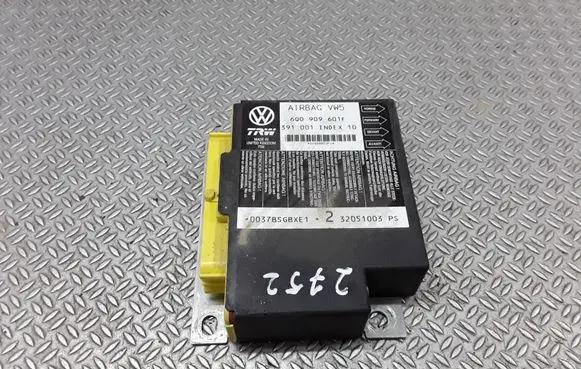 Volkswagen Polo IV 9N3 Airbag control unit/module 6Q0909601F