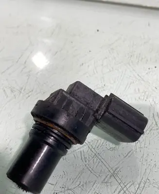 Opel Astra G Crankshaft position sensor Jat23381 0621