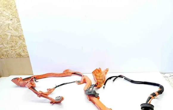 Lexus NX Positive cable (battery) 8216578010