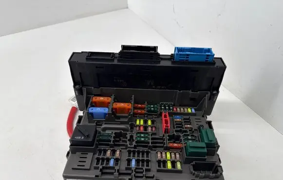 BMW X1 E84 Fuse module 9119446