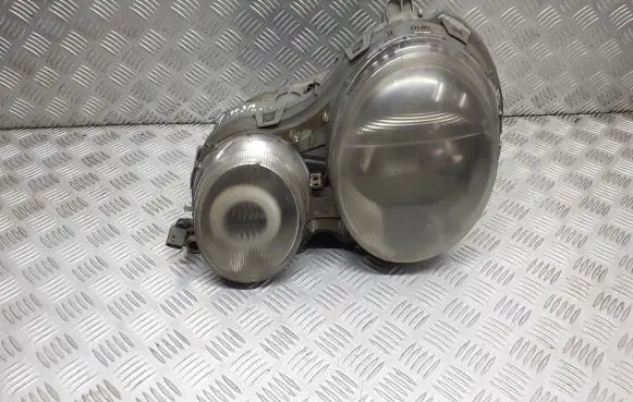 Mercedes-Benz E W210 Headlight/headlamp